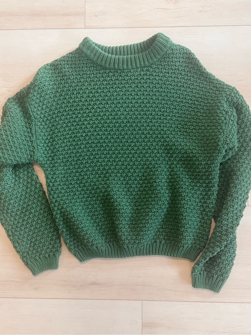 Universal Thread Emerald Green Textured Crewneck Sweater